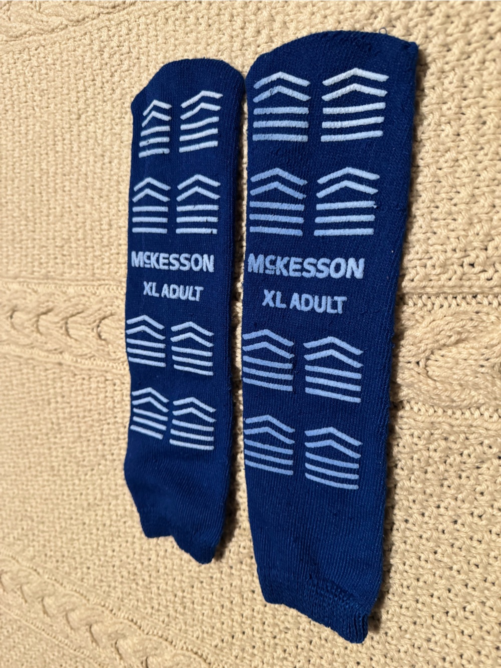 XL Adult Non-Slip Athletic Socks in Navy Blue